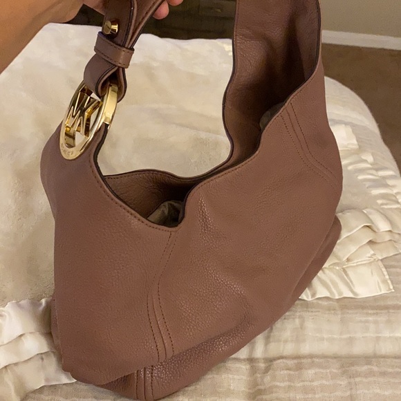 Michael Kors Purse - Picture 2 of 5